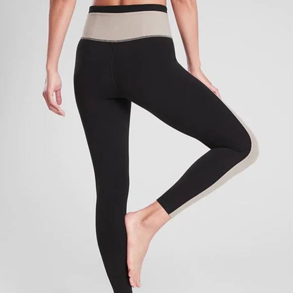 NWOT Athleta Black Chroma 7/8 Leggings - Picture 2 of 8